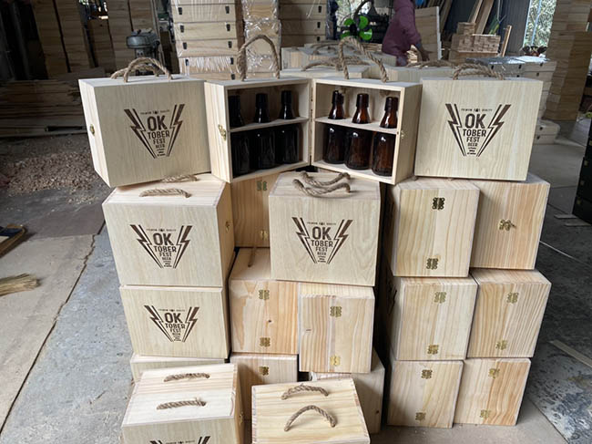 Hộp Quà Tặng: Đẹp Mắt Và Độc Đáo