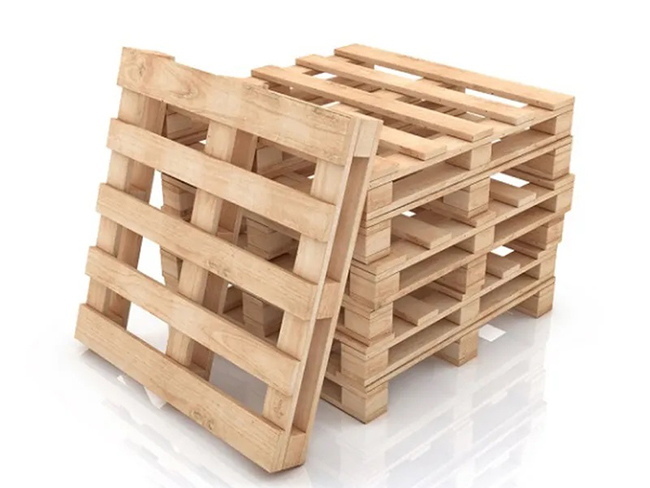 Sử dụng thùng gỗ và pallet từ gỗ thông