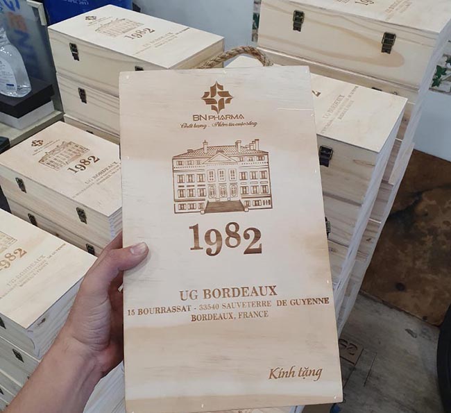 Gợi Ý Sử Dụng Hộp Gỗ Theo Yêu Cầu