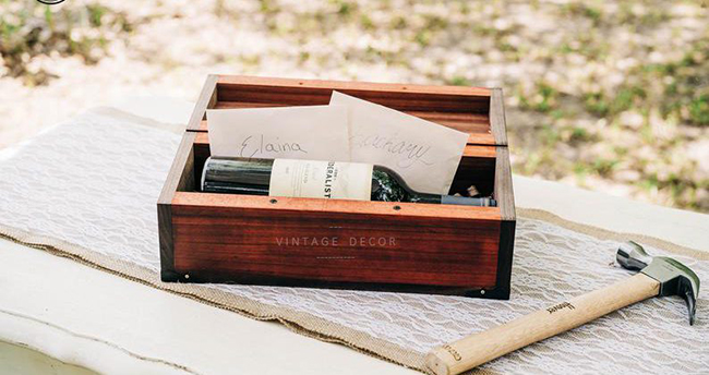 Ai sẽ dùng Công ty sản xuất hộp gỗ đựng rượu quà tết tại Hà nội