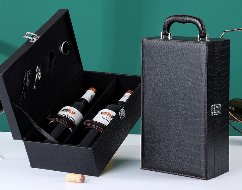 Thưởng Thức Rượu Hơn Cùng Hộp Rượu Đôi Đẹp Mắt